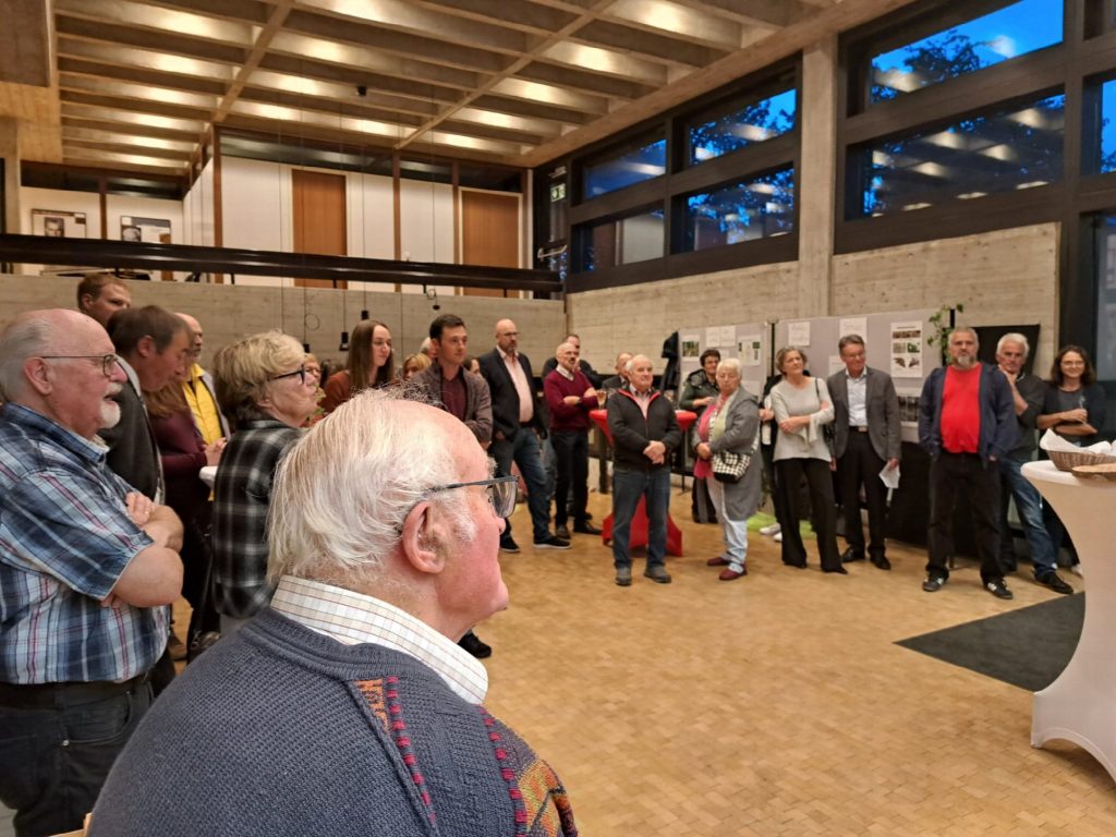 Gäste beim Festakt zur Eröffnung der Ausstellung
